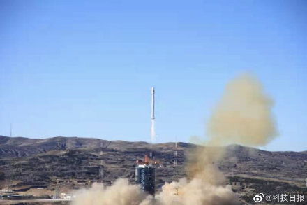 資源一號02E星成功發(fā)射 為環(huán)境保護監(jiān)測增添全能新星